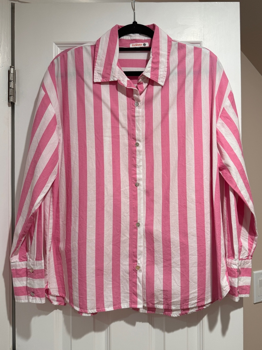 NWOT Sundry Pink & White Striped Button-Down Shirt, Size Medium